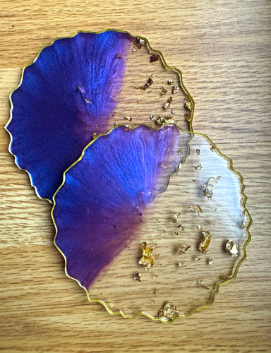 Handmade round resin coaster - resin,