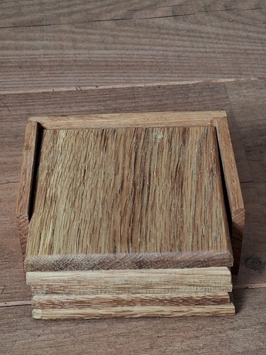 Set solid oak coasters - 4,