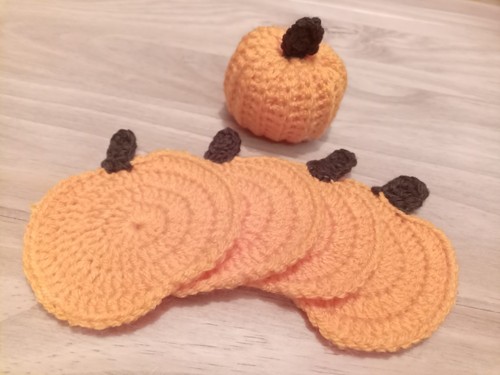 Handmade crochet pumpkin - x,