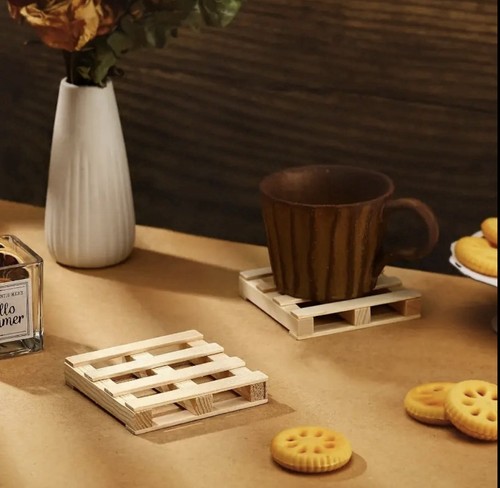 4pcs wooden pallet coasters - 4pcs,